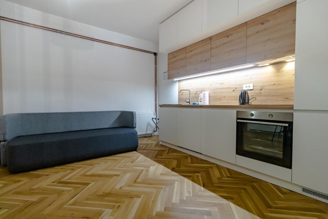 Tkalcha Studio Deluxe Zagreb Exterior photo